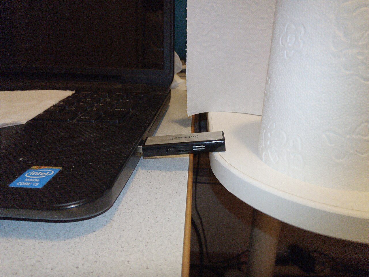 USB flash drive safety